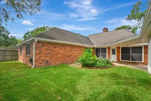 4002 Roaring Rapids Dr, Pasadena, TX 77059 - Photo 35
