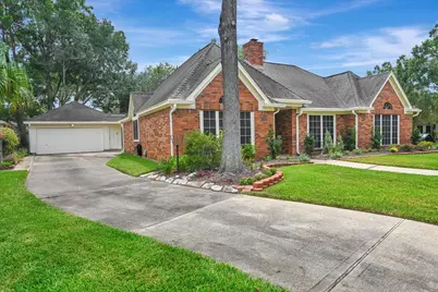 4002 Roaring Rapids Drive, Pasadena, TX 77059 - Photo 3