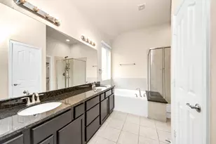 3058 Winterberry Ln, League City, TX 77539 - Photo 11