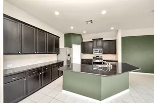 3058 Winterberry Ln, League City, TX 77539 - Photo 9