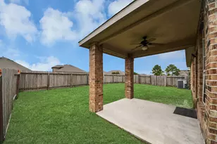 3058 Winterberry Ln, League City, TX 77539 - Photo 23