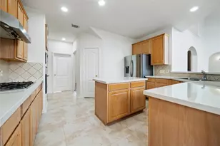 4230 Waterwood Dr, Baytown, TX 77521 - Photo 15