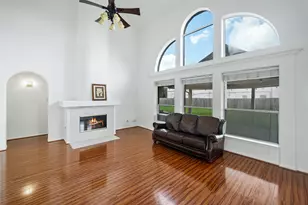 4230 Waterwood Dr, Baytown, TX 77521 - Photo 11