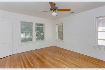 1812 Banks Street #2, Houston, TX 77098 - Photo 19