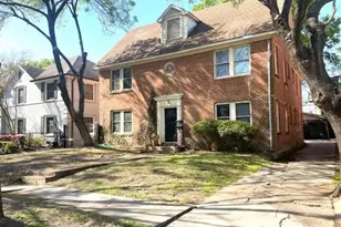 1812 Banks St, Houston, TX 77098 - Photo 1
