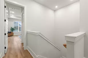 8420 Pech Landing Dr, Houston, TX 77055 - Photo 17