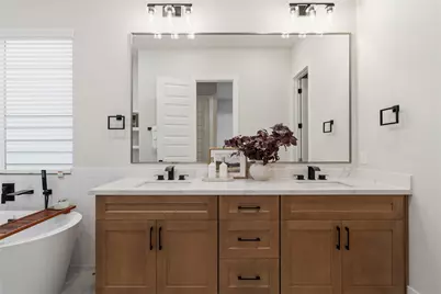 8420 Pech Landing Drive, Houston, TX 77055 - Photo 25