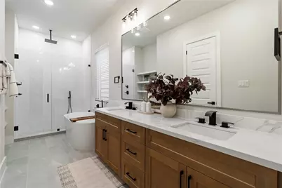 8420 Pech Landing Drive, Houston, TX 77055 - Photo 25