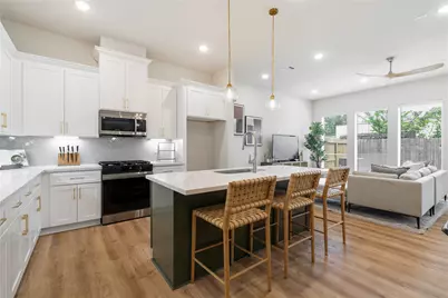 8420 Pech Landing Drive, Houston, TX 77055 - Photo 7