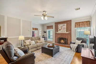 6614 Seinfeld Court, Houston, TX 77069 - Photo 7