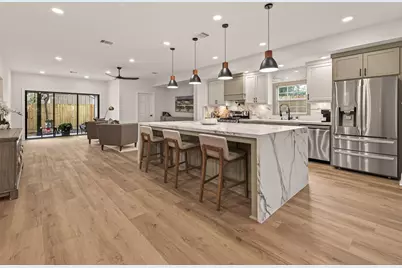 906 Eleanor Street, Houston, TX 77009 - Photo 11