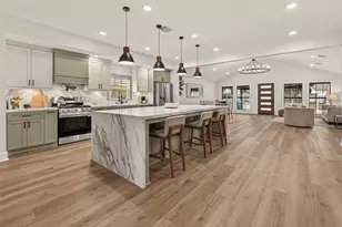 906 Eleanor St, Houston, TX 77009 - Photo 1