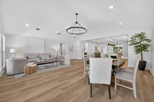 906 Eleanor St, Houston, TX 77009 - Photo 9