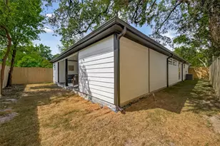 906 Eleanor St, Houston, TX 77009 - Photo 47