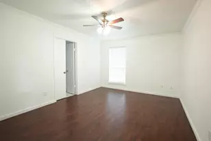 8615 Brookren Cir, Houston, TX 77072 - Photo 11