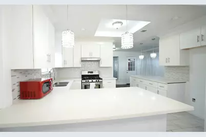 8615 Brookren Circle, Houston, TX 77072 - Photo 7