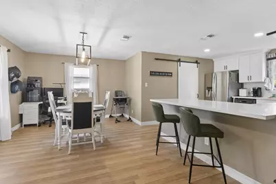 8205 Arrowhead Lane, Houston, TX 77075 - Photo 7
