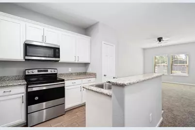 5101 Southwind Street, Houston, TX 77033 - Photo 7