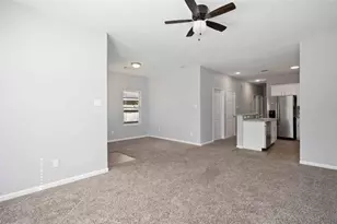 5101 Southwind St, Houston, TX 77033 - Photo 5