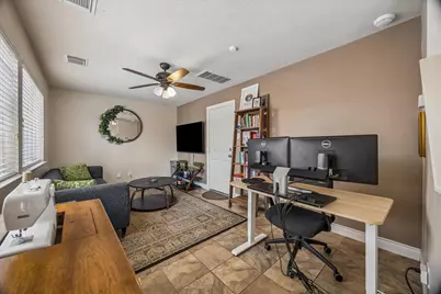 1634 W 13th Street, Houston, TX 77008 - Photo 9