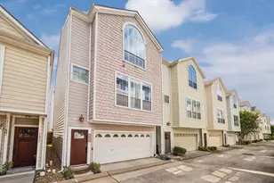 1634 W 13th St, Houston, TX 77008 - Photo 1