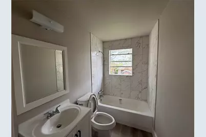 7002 Corsicana Street #B, Houston, TX 77020 - Photo 5