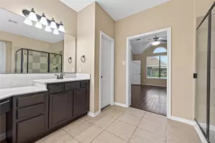 22710 Wixford Ln, Tomball, TX 77375 - Photo 33