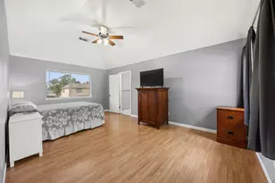8427 Battleoak Dr, Houston, TX 77040 - Photo 17