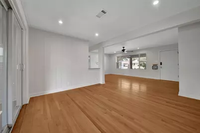 4401 Brookwoods Drive, Houston, TX 77092 - Photo 13