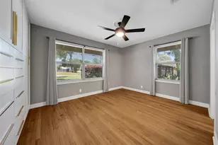 4401 Brookwoods Dr, Houston, TX 77092 - Photo 15