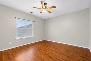 6310 Wild Life Way, Baytown, TX 77523 - Photo 11