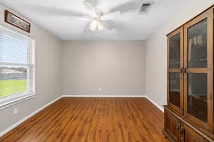 6310 Wild Life Way, Baytown, TX 77523 - Photo 9
