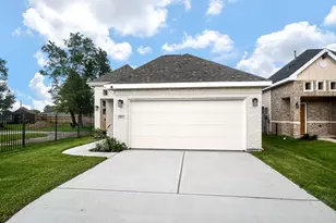 5822 Tautenhahn Rd, Houston, TX 77016 - Photo 3