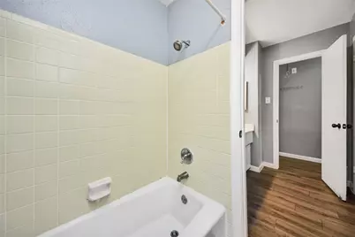 12503 Millbanks Drive, Houston, TX 77031 - Photo 33