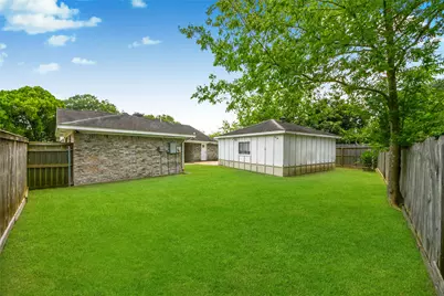 12503 Millbanks Drive, Houston, TX 77031 - Photo 37