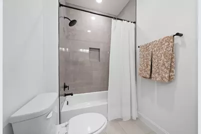 2105 Bennet Court, Conroe, TX 77384 - Photo 37