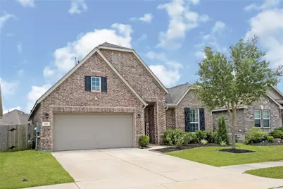 221 Gigi Place, Alvin, TX 77511 - Photo 11