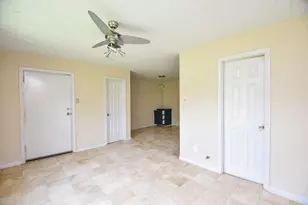 4017 Lovers Ln, Dickinson, TX 77539 - Photo 21