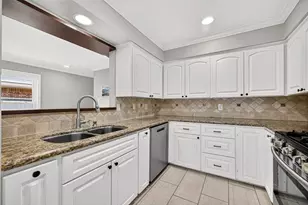 5714 Innsbruck St, Bellaire, TX 77401 - Photo 23