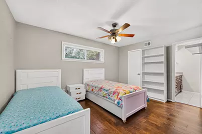 5714 Innsbruck Street, Bellaire, TX 77401 - Photo 39