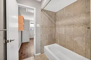 5714 Innsbruck St, Bellaire, TX 77401 - Photo 35