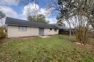 10410 Kirkglen Dr, Houston, TX 77089 - Photo 15