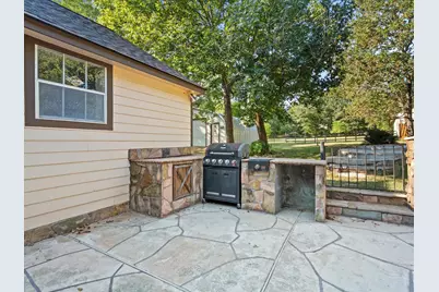 2004 Northshore Drive, Conroe, TX 77304 - Photo 21