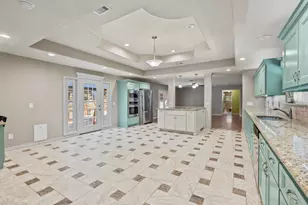 2004 Northshore Dr, Conroe, TX 77304 - Photo 3