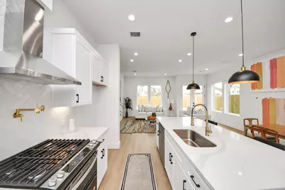 4415 Coke Street #A, Houston, TX 77020 - Photo 9
