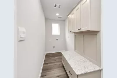 18720 Loom Drive, Conroe, TX 77306 - Photo 29