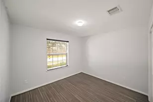 2910 Halcyon Time Trail, Houston, TX 77045 - Photo 5