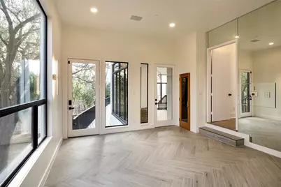 10663 Memorial Drive, Houston, TX 77024 - Photo 19