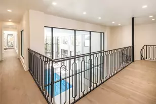 10663 Memorial Dr, Houston, TX 77024 - Photo 29