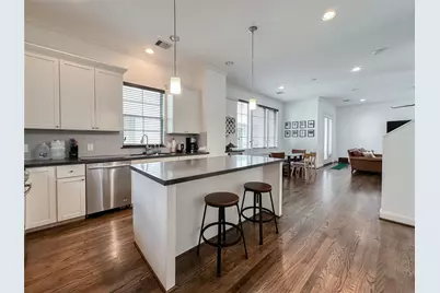 2 Hermann Park Court, Houston, TX 77021 - Photo 7